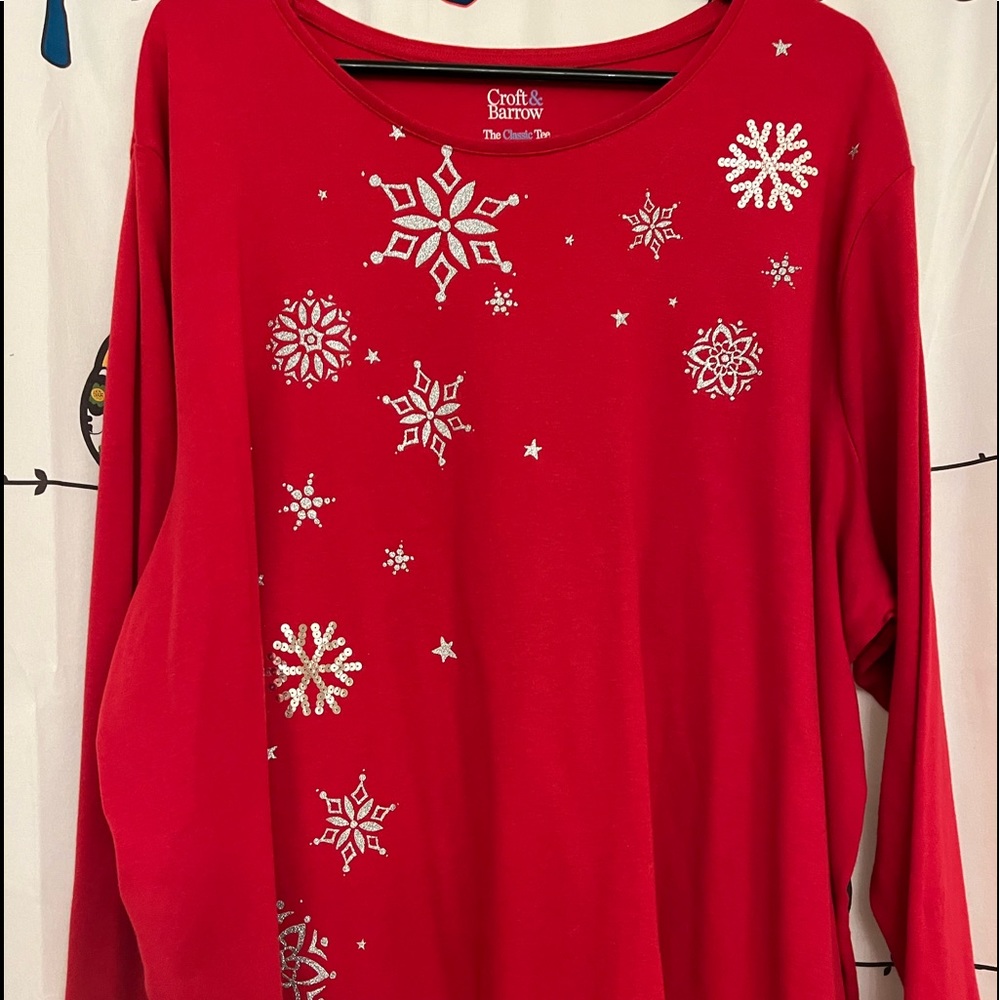 Red long sleeve T shirt with silver snowflakes- Croft & Barrow 3X